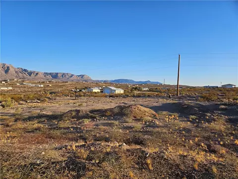 760 E Silver Creek Dr, Meadview, AZ 86444 photo 3