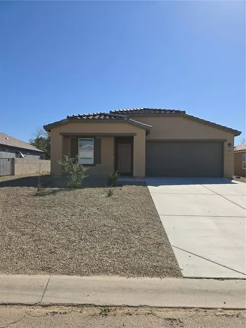 5648 S Wishing Well Dr, Fort Mohave, AZ 86426