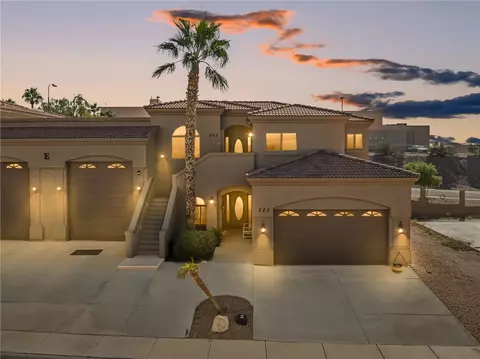 890 Florence Ave #111, Bullhead City, AZ 86429