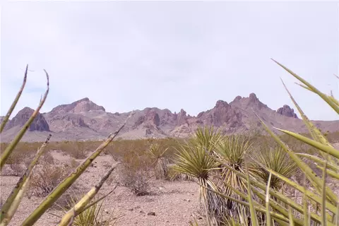 lot8 S Hopi Rd, Golden Valley, AZ 86413