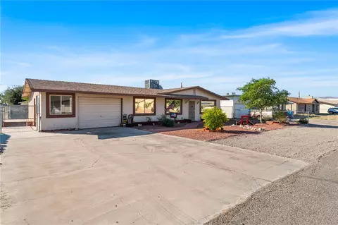 1160 Jasper Ave, Bullhead City, AZ 86442