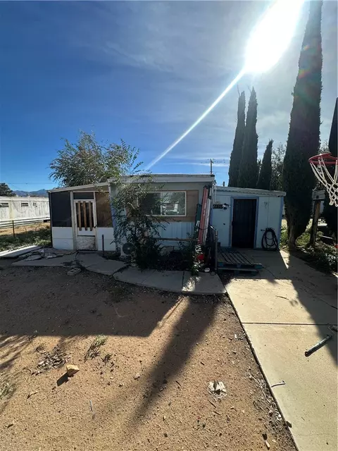 2898 E Lass Ave, Kingman, AZ 86409