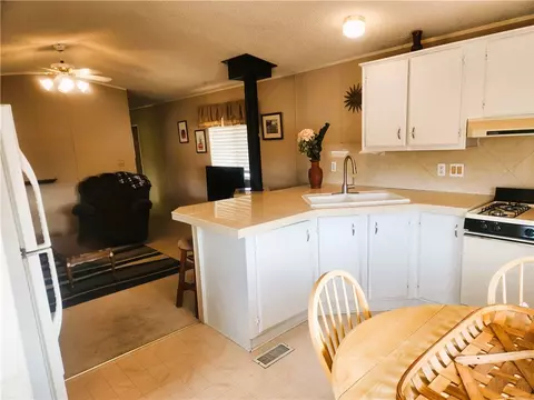295335315 E Kolb Dr, Meadview, AZ 86444 photo 14