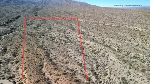 102 Arizona 71 # 022, Wikieup, AZ 85360