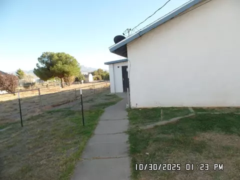 Exterior - 2195 E Suffock Ave, Kingman, AZ 86409 photo 2 of 14