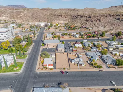 507 E Oak St, Kingman, AZ 86401 photo 3