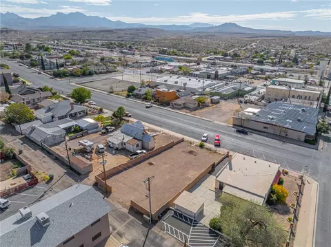 507 E Oak St, Kingman, AZ 86401 photo 8