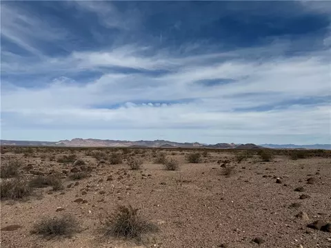 000 E Polaris Rd, Topock, AZ 86436