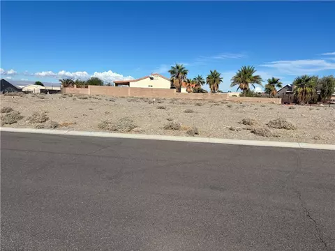 2429 Calle Madrid, Fort Mohave, AZ 86426