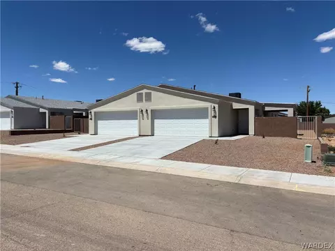 931 Berk St, Kingman, AZ 86409