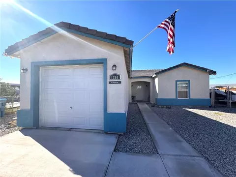 1280 E Cherokee Ln, Bullhead City, AZ 86442