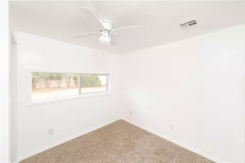 Bedroom - 3710 E Shaeffer Ave, Kingman, AZ 86409 photo 5 of 10