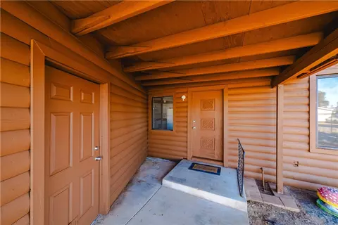 Exterior - 3710 E Shaeffer Ave, Kingman, AZ 86409 photo 17 of 26
