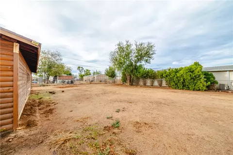 Exterior - 3710 E Shaeffer Ave, Kingman, AZ 86409 photo 7 of 26