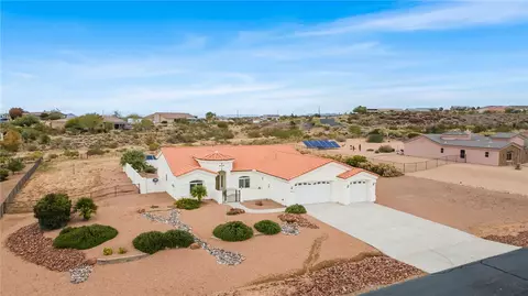 View/Area - 3263 Summit Dr, Kingman, AZ 86401 photo 3 of 6