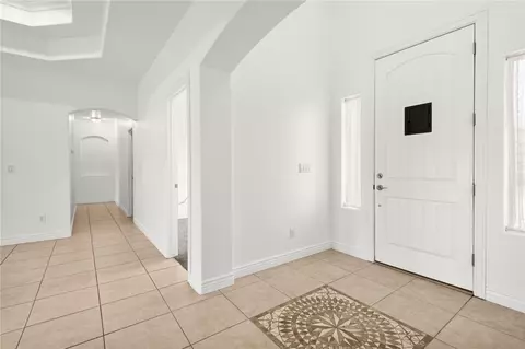 Entry Way - 3263 Summit Dr, Kingman, AZ 86401 photo 1 of 1