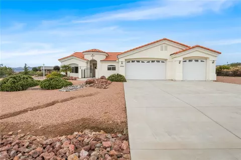 Exterior - 3263 Summit Dr, Kingman, AZ 86401 photo 1 of 6