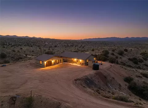 14025 E Mona Dr, Kingman, AZ 86401