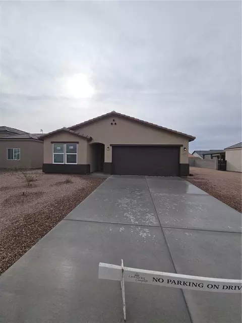 2076 E Desert Greens Dr, Fort Mohave, AZ 86426