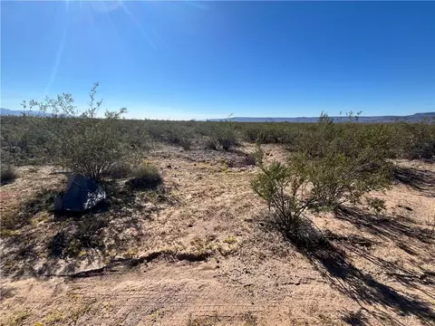 215-14 W 237 W Sinola Dr, Golden Valley, AZ 86413