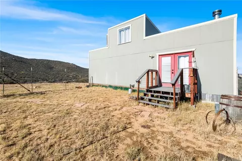 18885 E Pheaby Dr, Wikieup, AZ 85360