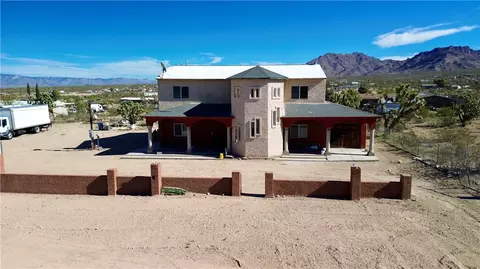 17352 Longhorn Dr, Dolan Springs, AZ 86441