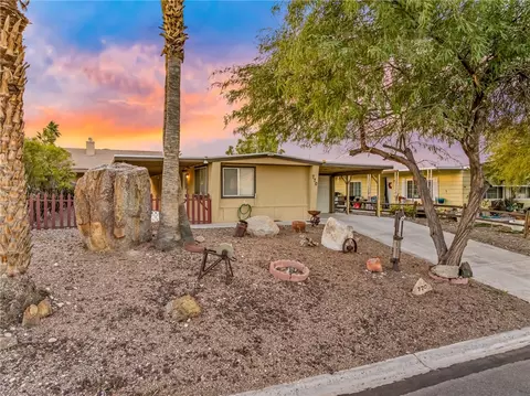 770 Terrace Dr, Bullhead City, AZ 86442
