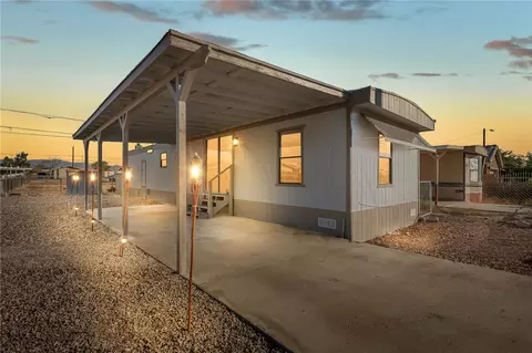 2038 Clearwater Dr, Bullhead City, AZ 86442