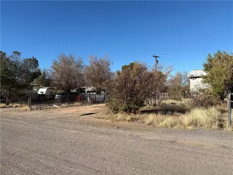 3575 E Devlin Ave, Kingman, AZ 86409 photo 8