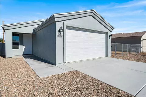 2265 E Ames Ave, Kingman, AZ 86409