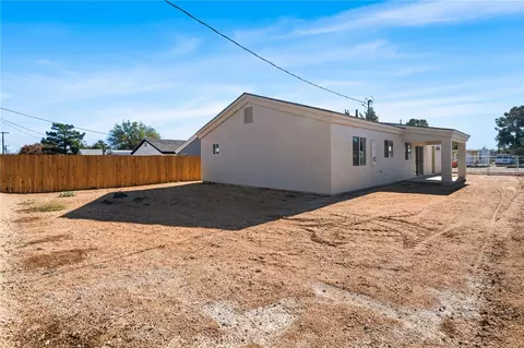 Exterior - 2275 E Ames Ave, Kingman, AZ 86409 photo 4 of 8