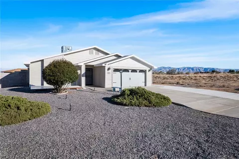 Exterior - 7657 E Chaparral Dr, Kingman, AZ 86401 photo 8 of 8