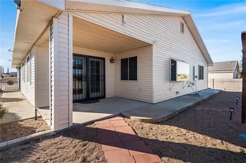 Exterior - 7657 E Chaparral Dr, Kingman, AZ 86401 photo 3 of 8