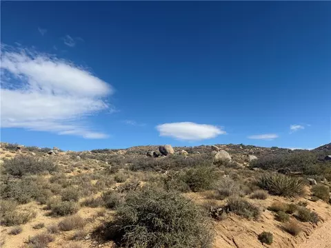 000 E Bogles Ranch Rd, Kingman, AZ 86401