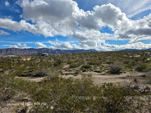 1210 W Meadview Blvd, Meadview, AZ 86444