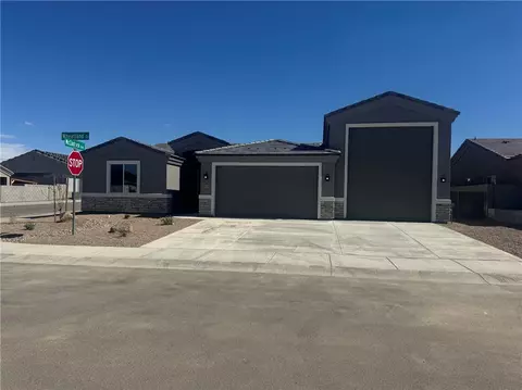 3650 Wheatland Ave, Kingman, AZ 86401