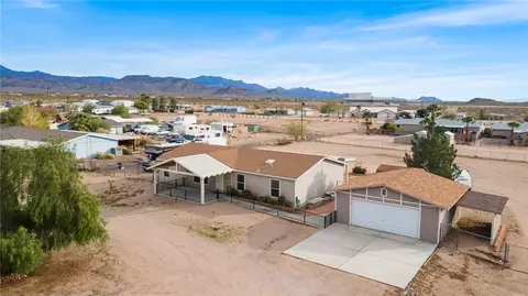 3374 W Carmichael Rd, Golden Valley, AZ 86413