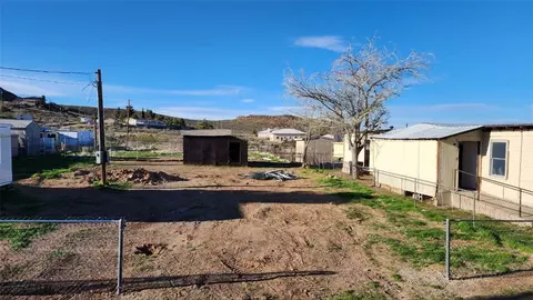 421 E Beverly Ave, Kingman, AZ 86409