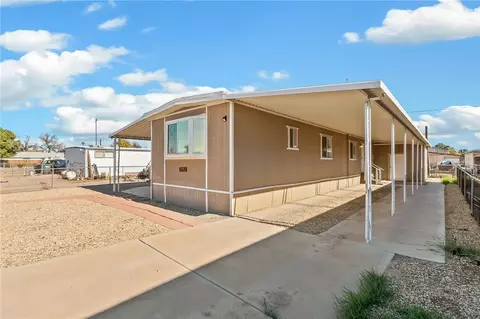 7890 S Whitewing Dr, Mohave Valley, AZ 86440
