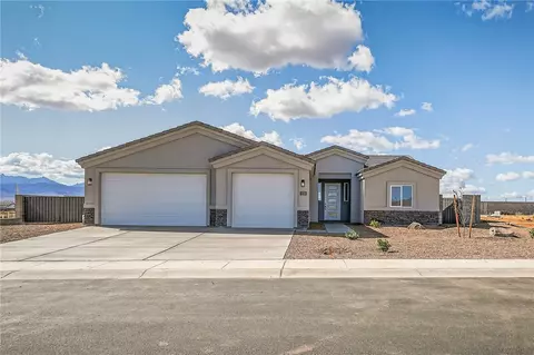 2738 E Sunset Canyon Way, Kingman, AZ 86409