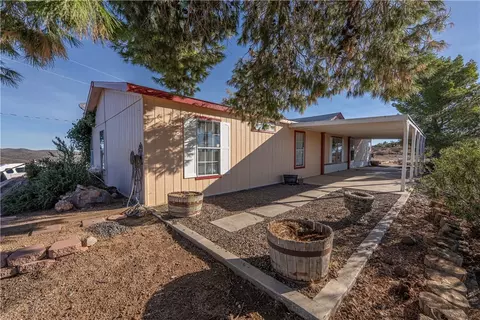 9801 E Nellie Dr, Kingman, AZ 86401