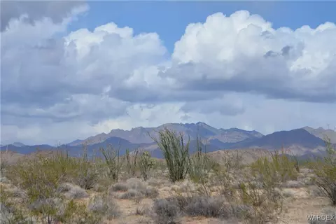 D4 Rose Well, Yucca, AZ 86438 photo 16