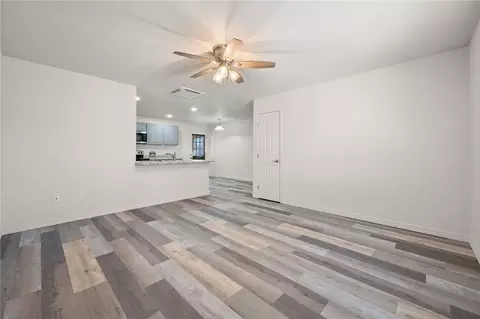 Living - 2800 E Lass Ave, Kingman, AZ 86409 photo 1 of 3