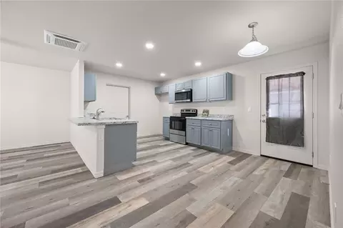 Kitchen - 2800 E Lass Ave, Kingman, AZ 86409 photo 1 of 4