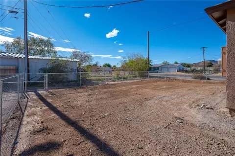Exterior - 2800 E Lass Ave, Kingman, AZ 86409 photo 10 of 14
