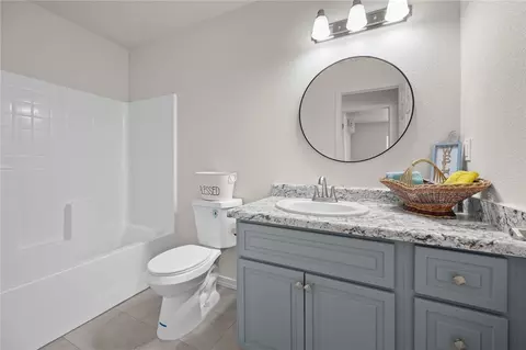 Bath - 2800 E Lass Ave, Kingman, AZ 86409 photo 2 of 2