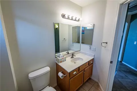 Bath - 3793 E Ames Ave, Kingman, AZ 86409 photo 3 of 5