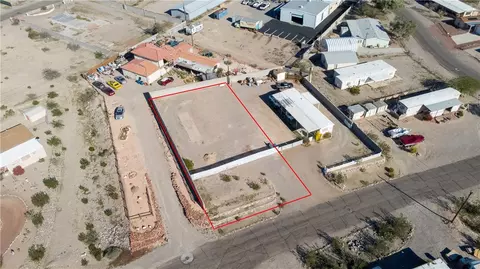 1365 Cherokee Ln, Bullhead City, AZ 86442