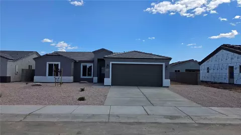 3404 E Rusty Spur Ave, Kingman, AZ 86409