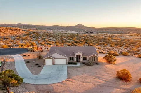 3211 Summit Dr, Kingman, AZ 86401 photo 2
